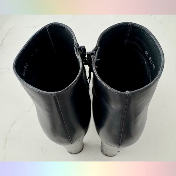 Stuart Weitzman “Gran” Black Polished Calf Leather Booties – Size 7 - Picture 7 of 11